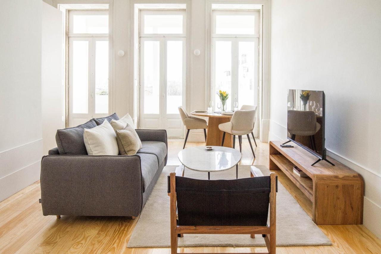 Modern Charming Loft With Balcony In Central Oporto Exterior foto